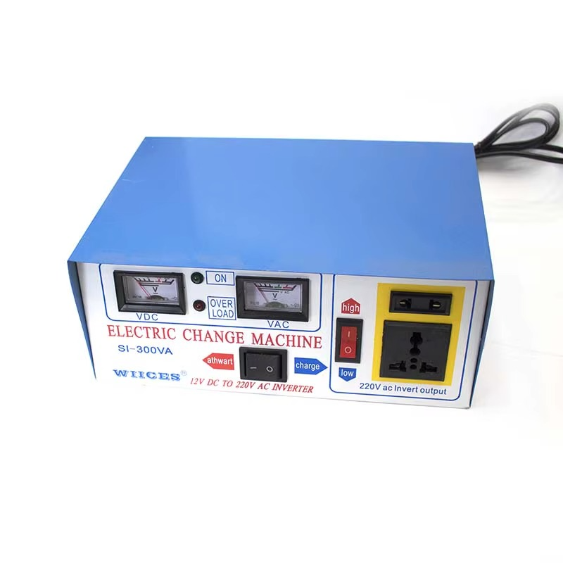 Mini Convertisseur Solaire 12V → 220V
