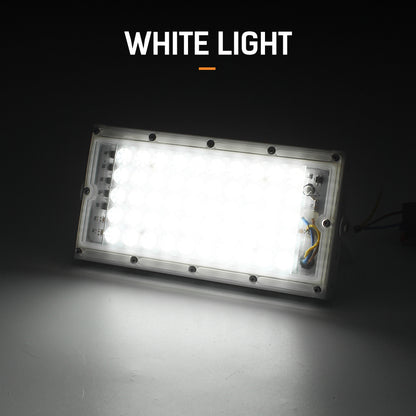 Projecteur LED Solaire avec cable de Batterie